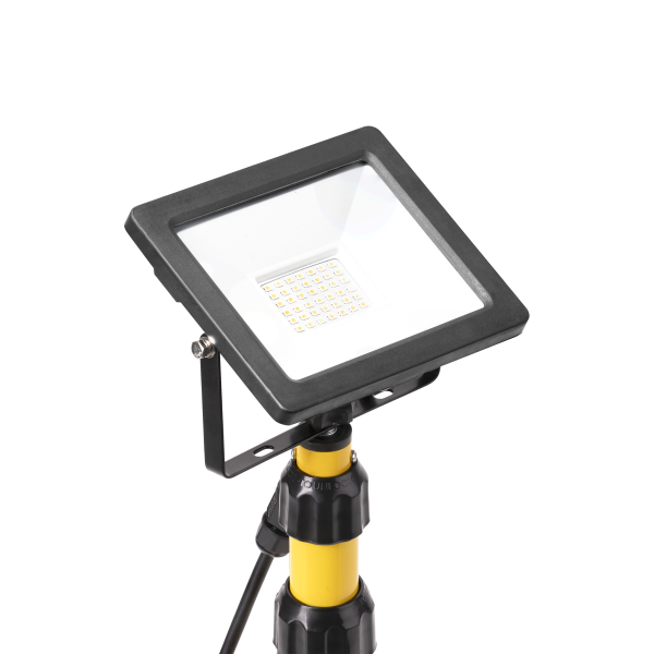 ALLED set: ALLED 30W floodlight + tripod + cable