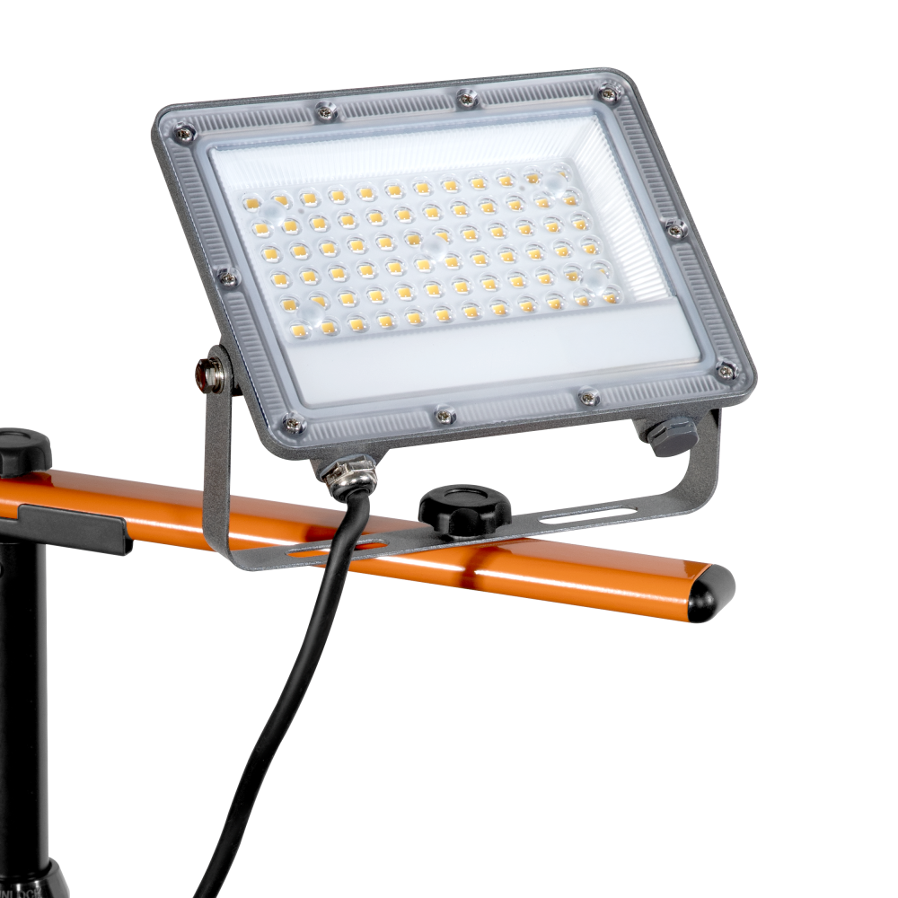 LAVILED set of 2 x 50 W floodlights with tripod, cord and bag